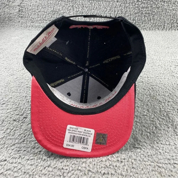 New mitchell & NESS MIAMI HEAT SNAPBACK SPRAY PAINT HAT CAP NBA BLACK RED UNISEX - Picture 7 of 11
